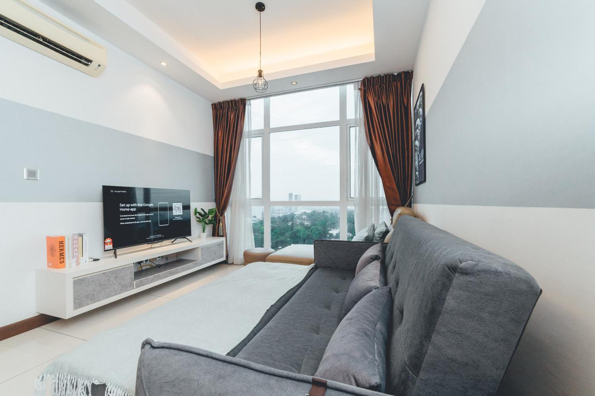 Paragon Residence 2Br4Pax Sleek Stay Nr Ciq Midvalley By Our Stay جوهر بهرو المظهر الخارجي الصورة